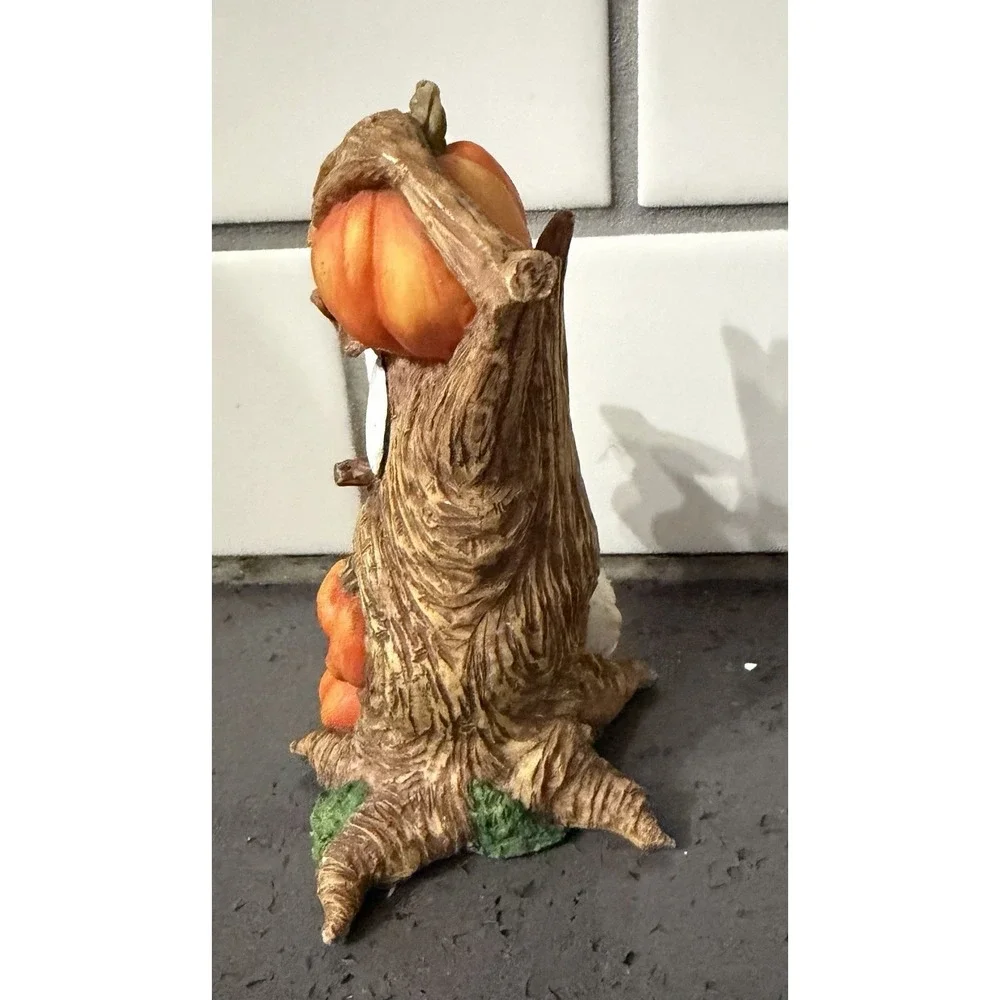Spooky‎ Hollow Halloween Village Tree Pumpkin Ghost Figure Figurine